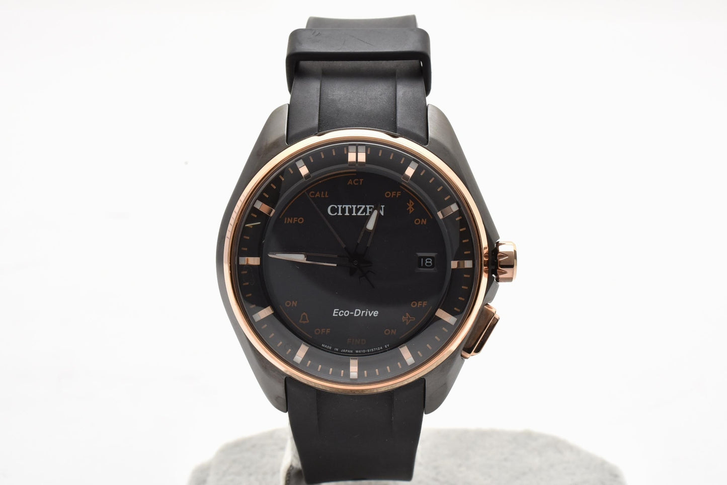 シチズン Citizen エコ・ドライブ W140-S114195 ソーラー 腕時計 ブラック文字盤 チタンケース レジンベルト メンズ