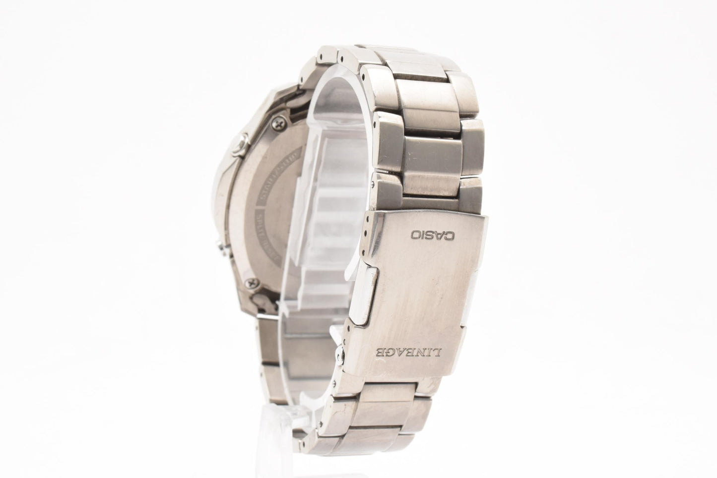 カシオ CASIO LINEAGE LIW-M610TDS 電波ソーラー 腕時計 リニエージ ブラック文字盤 チタン チタンブレス メンズ