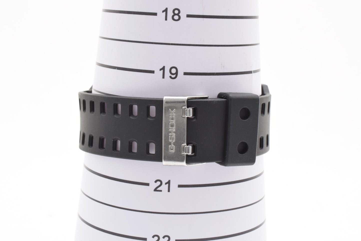 カシオ CASIO G-SHOCK GA-700 アナデジ クォーツ 腕時計 ブラック文字盤 樹脂ケース レジンベルト メンズ