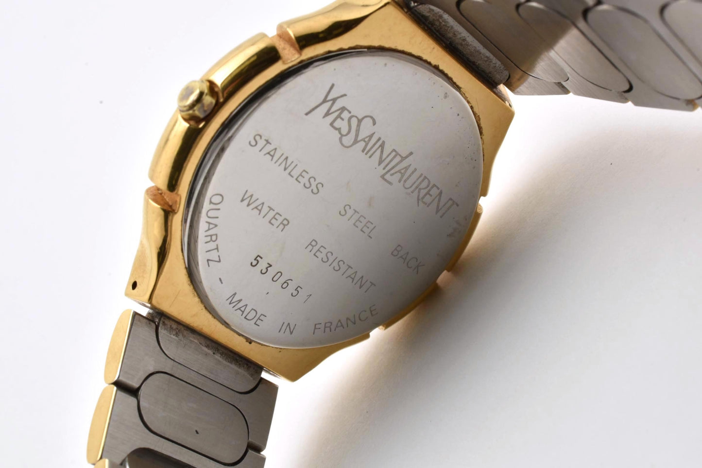 Yves Saint Laurent イヴ・サンローラン 530651 クォーツ 腕時計 ホワイト文字盤 コンビカラー YSLロゴ カサンドラ ステンレス ドレスウォッチ ユニセックス
