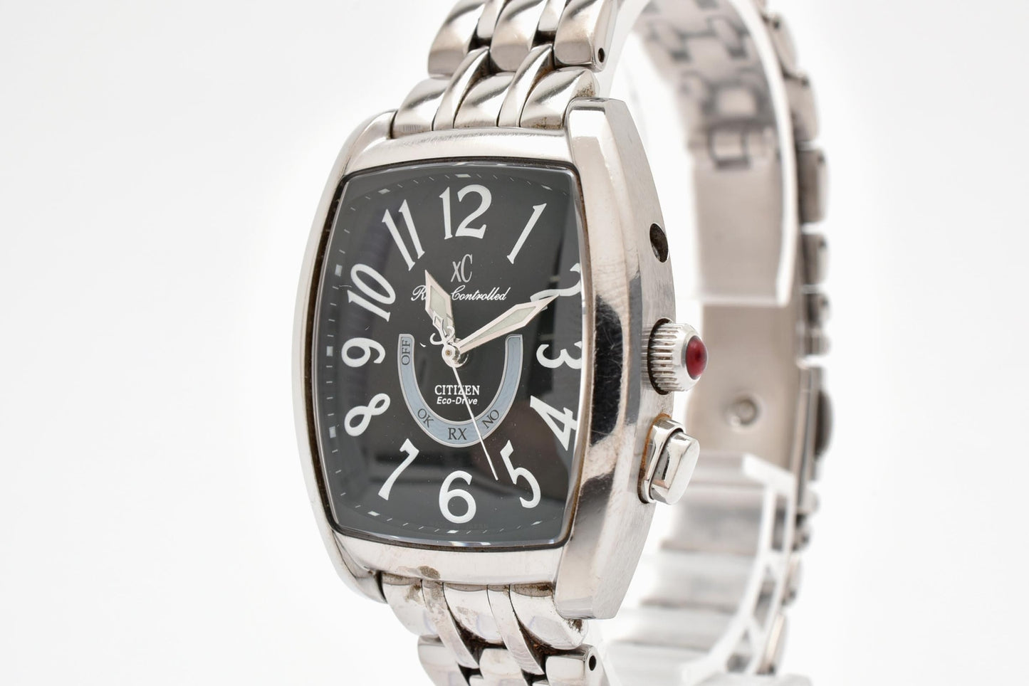 シチズン CITIZEN xC H330-T007872 電波ソーラー 腕時計 ブラック文字盤 トノー ステンレス ユニセックス