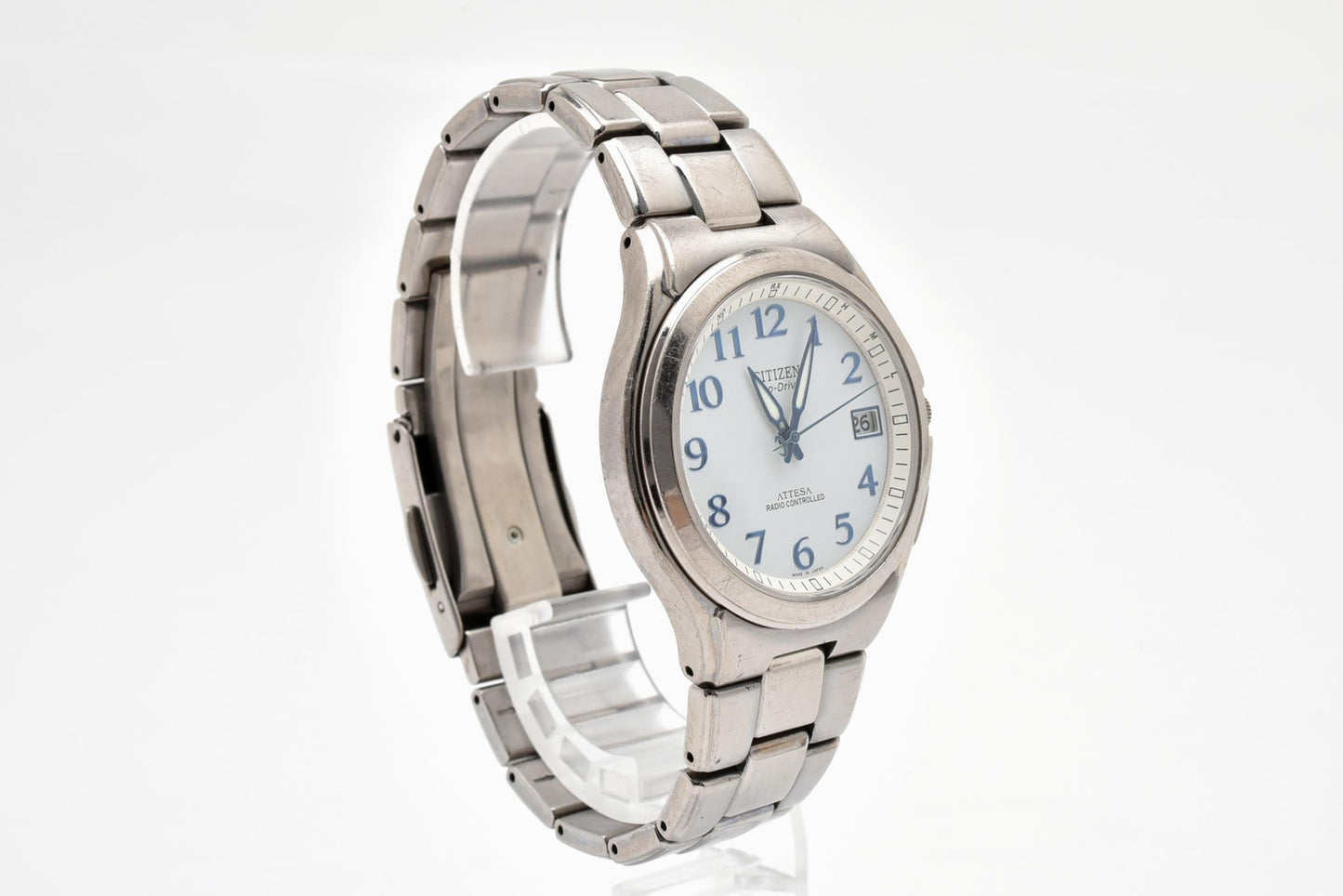 シチズン CITIZEN アテッサ H110-T011331 エコ・ドライブ ソーラー 腕時計 ホワイト文字盤 チタン メンズ