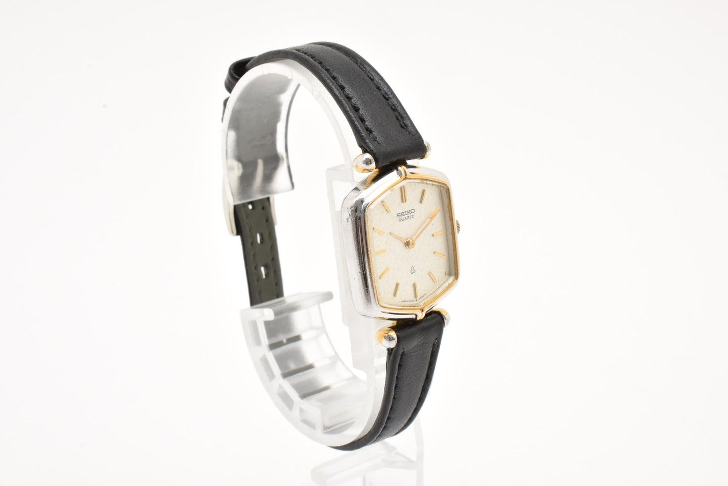 セイコー SEIKO 2320-5230 クォーツ レディース 腕時計 シルバー文字盤 スクエア レザーベルト ヴィンテージ