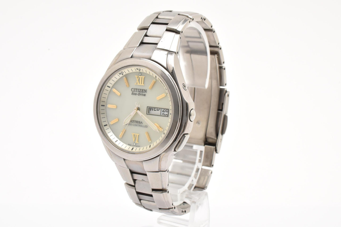 シチズン CITIZEN アテッサ H100-T010431 エコ・ドライブ 電波ソーラー チタン メンズ 腕時計 デイデイト