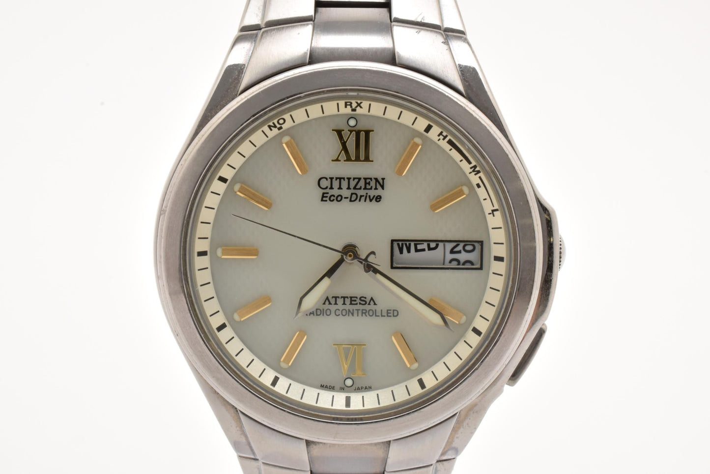 シチズン CITIZEN アテッサ H100-T010431 エコ・ドライブ 電波ソーラー チタン メンズ 腕時計 デイデイト