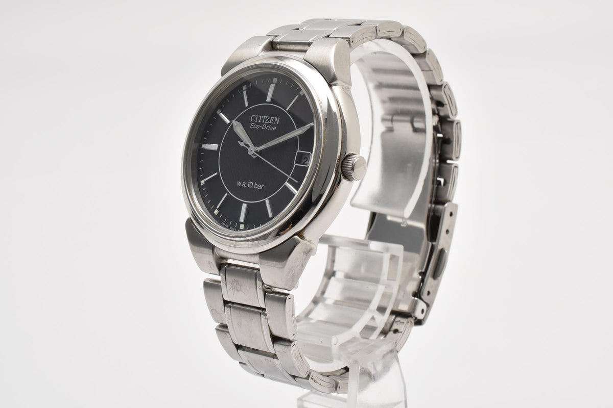 CITIZEN シチズン Eco-Drive エコ・ドライブ E111-S027161 メンズ ソーラー 腕時計 ブラック文字盤 デイト ステンレス 35.6mm