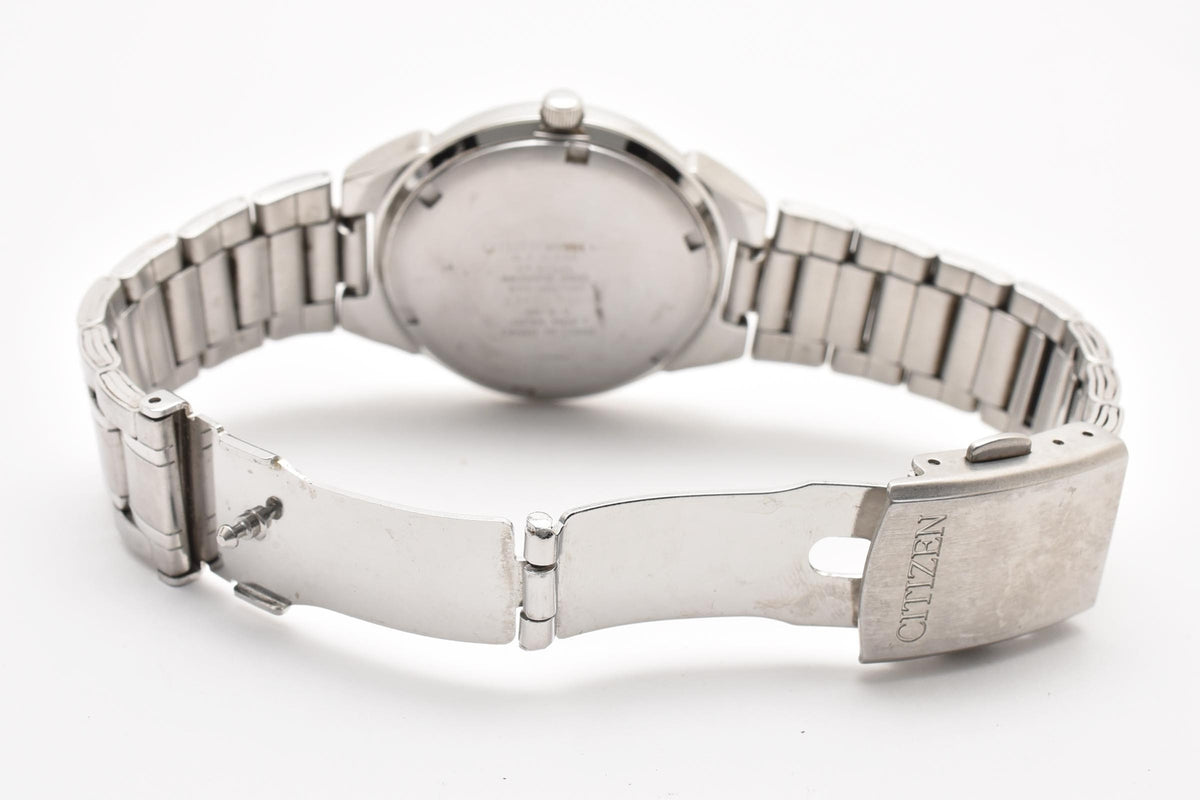CITIZEN シチズン Eco-Drive エコ・ドライブ E111-S027161 メンズ ソーラー 腕時計 ブラック文字盤 デイト ステンレス 35.6mm