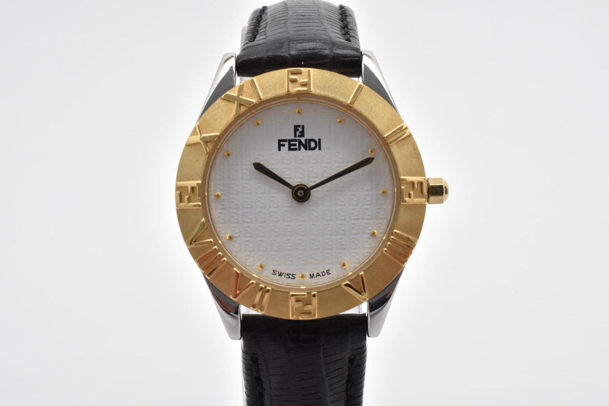 FENDI フェンディ Orologi オロロジ 040-2000L-823 レディース クォーツ 腕時計 ホワイト文字盤 GP ゴールドプレート レザーストラップ 25.8mm ヴィンテージ