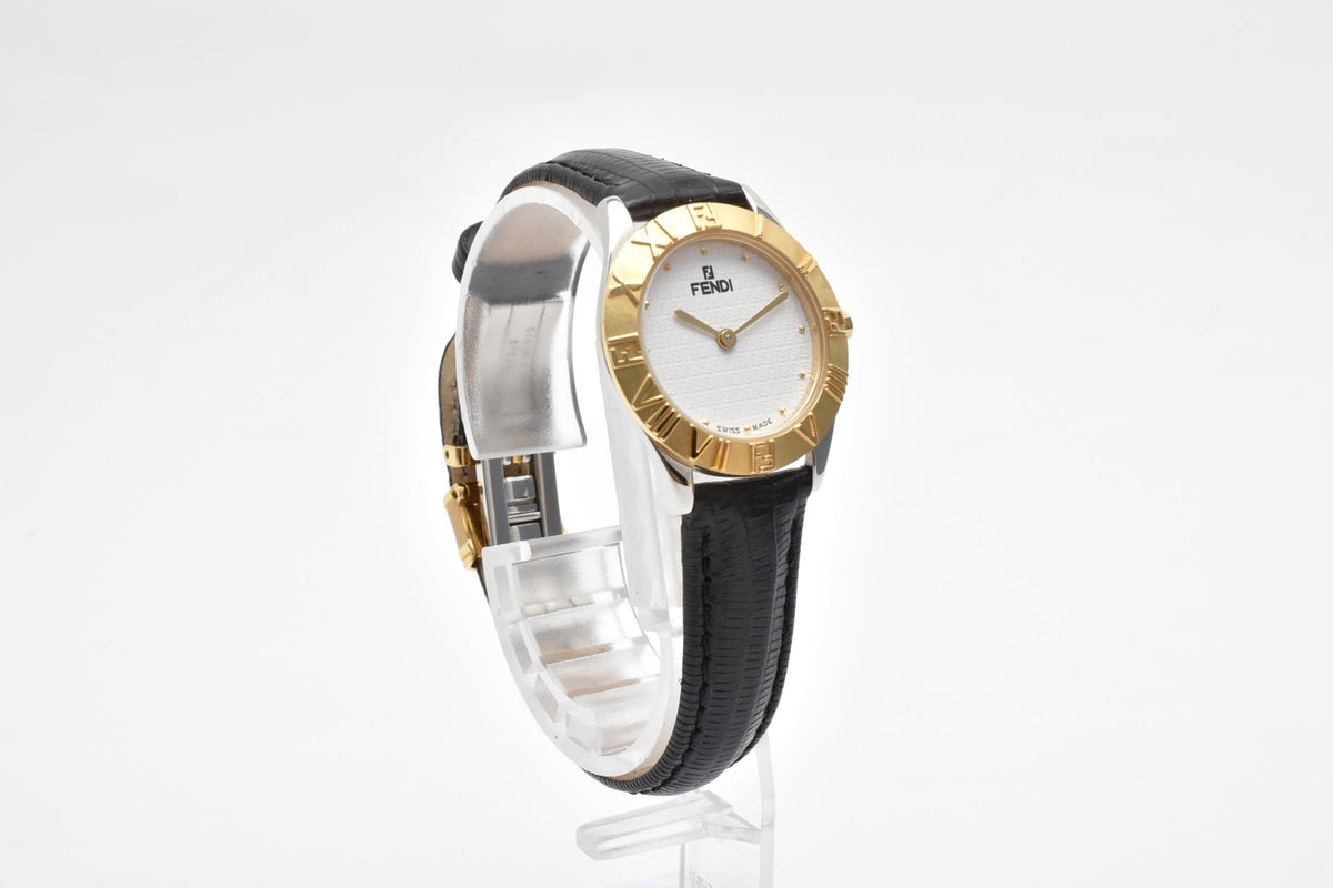 FENDI フェンディ Orologi オロロジ 040-2000L-823 レディース クォーツ 腕時計 ホワイト文字盤 GP ゴールドプレート レザーストラップ 25.8mm ヴィンテージ