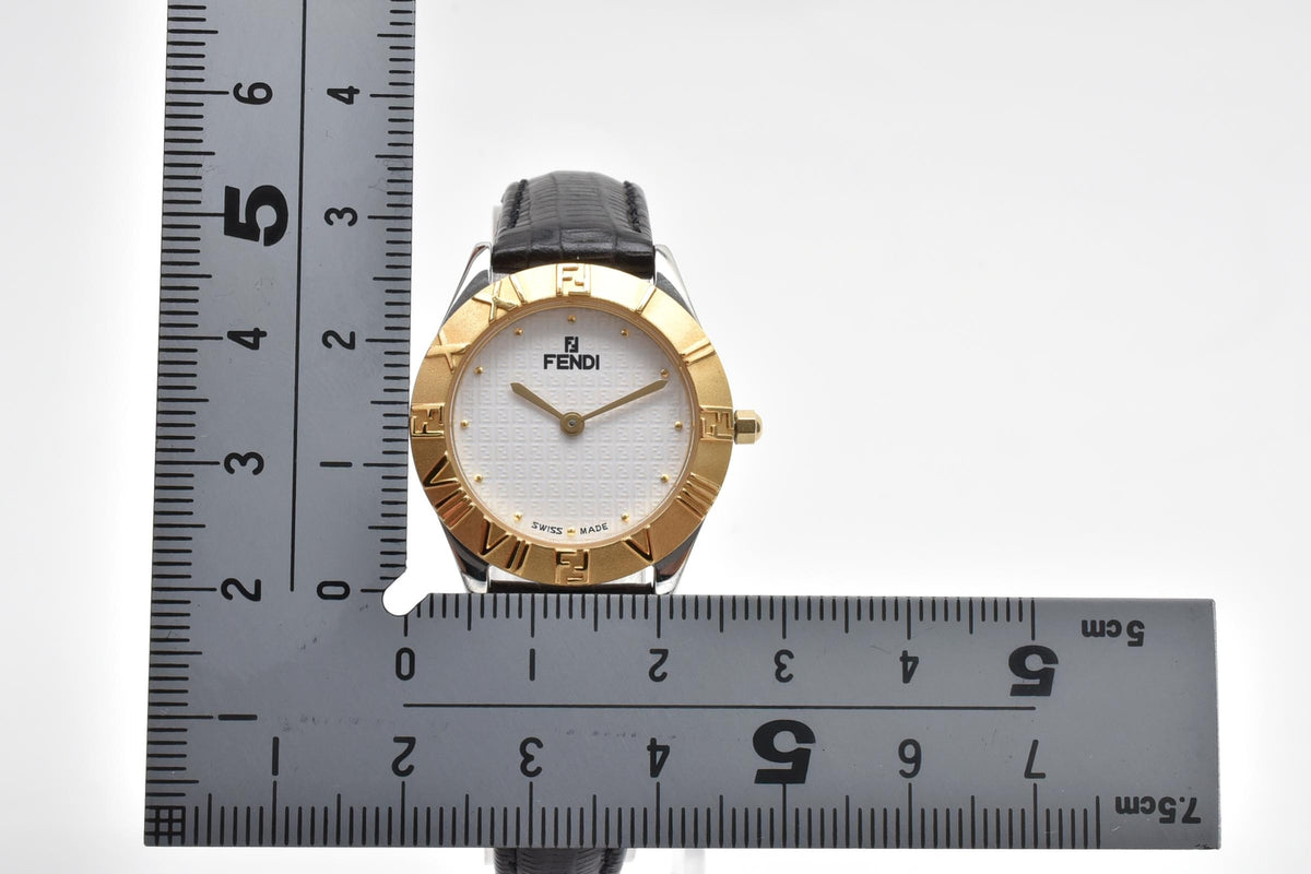 FENDI フェンディ Orologi オロロジ 040-2000L-823 レディース クォーツ 腕時計 ホワイト文字盤 GP ゴールドプレート レザーストラップ 25.8mm ヴィンテージ