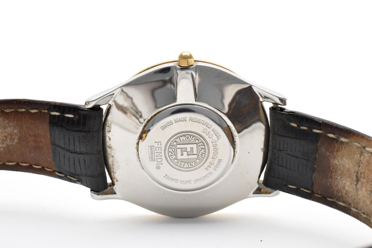 FENDI フェンディ Orologi オロロジ 030-2000G-344 メンズ クォーツ 腕時計 ホワイト文字盤 2針 ゴールドプレート レザーストラップ 34.6mm ヴィンテージ