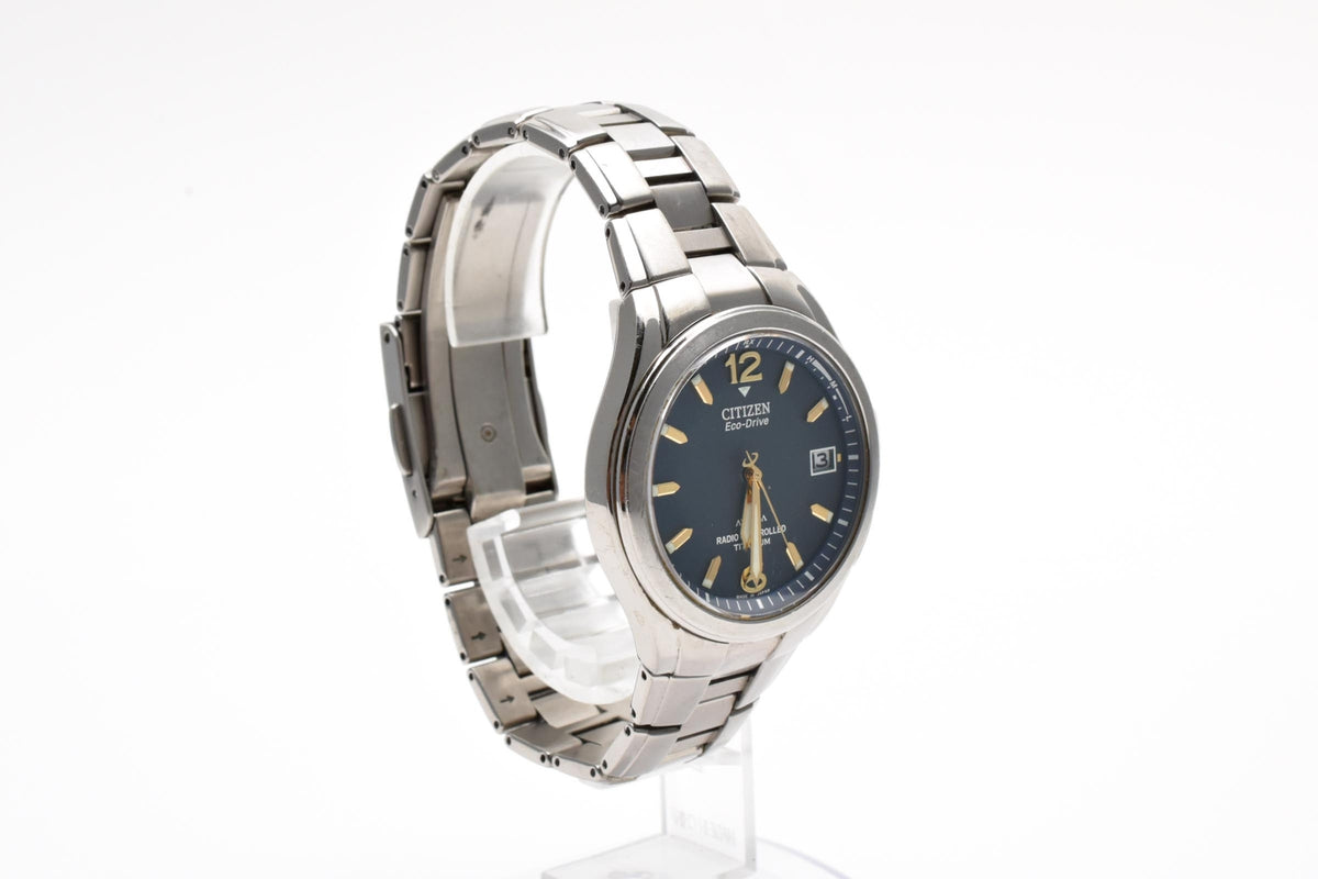 CITIZEN シチズン ATTESA アテッサ H410-T003788 メンズ エコ・ドライブ 電波ソーラー 腕時計 ネイビー文字盤 デイト チタン 38mm