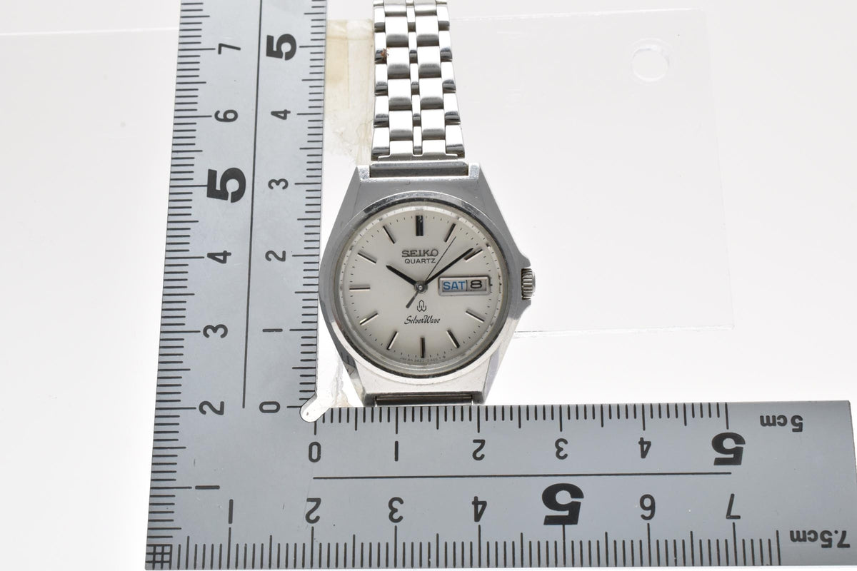 SEIKO セイコー SilverWave シルバーウェーブ 3423-0160 レディース クォーツ 腕時計 ホワイト シルバー文字盤 デイデイト ステンレス 25mm 1970年代 ヴィンテージ