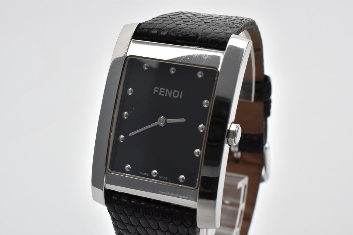 FENDI フェンディ Classico クラシコ 7000L ユニセックス クォーツ 腕時計 ブラック文字盤 2針 レクタンギュラー ステンレス レザーストラップ 27.4mm ヴィンテージ