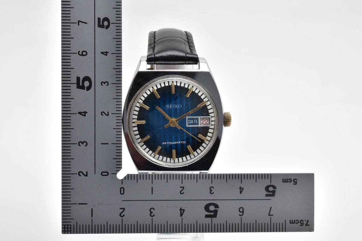 SEIKO セイコー 7005-7001 メンズ 自動巻き 腕時計 ブルー文字盤 デイト ゴールドカラーインデックス ステンレス レザーストラップ 34.2mm 1970年代 ヴィンテージ