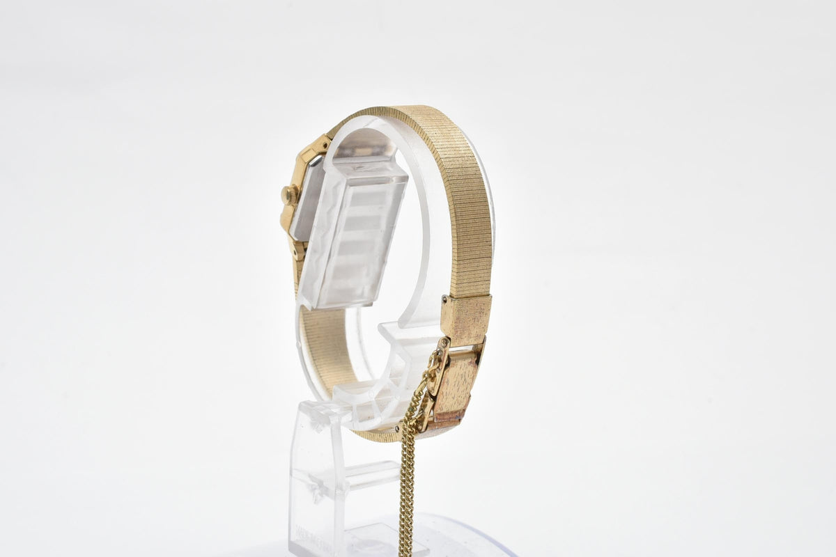 CITIZEN シチズン 4-103017 レディース クォーツ 腕時計 ブラック文字盤 ゴールドカラー ステンレス ブレスレット 18mm 1970年代 1980年代 ヴィンテージ