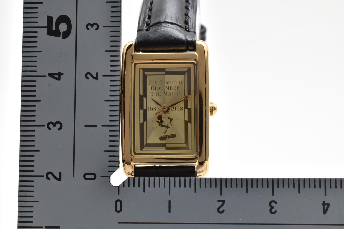 SEIKO セイコー 1F21-5C00 レディース クォーツ 腕時計 ゴールド文字盤 レクタンギュラー ゴールドカラー ステンレス レザー 16mm 1990年代 ヴィンテージ 箱 書類付