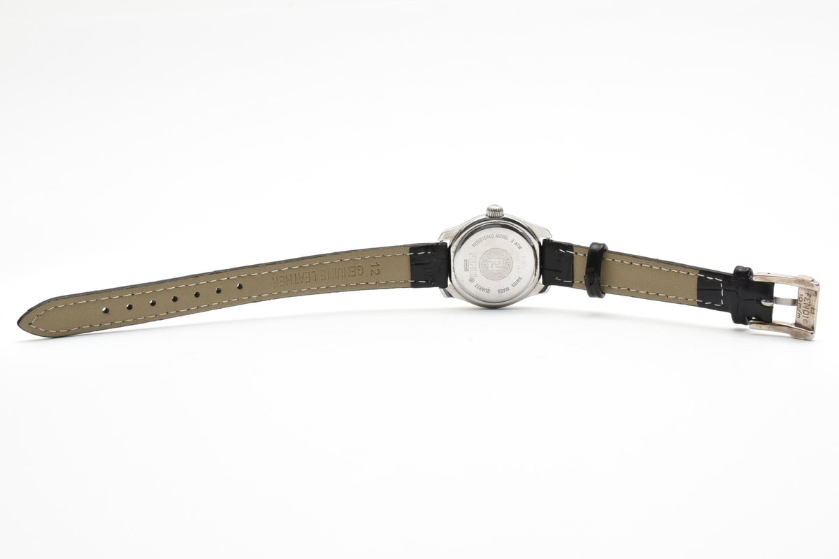 FENDI フェンディ 210L メンズ クォーツ 腕時計 グレー文字盤 ローマ数字 デイト ステンレス ブラック レザー 24mm 1990年代 2000年代 ヴィンテージ