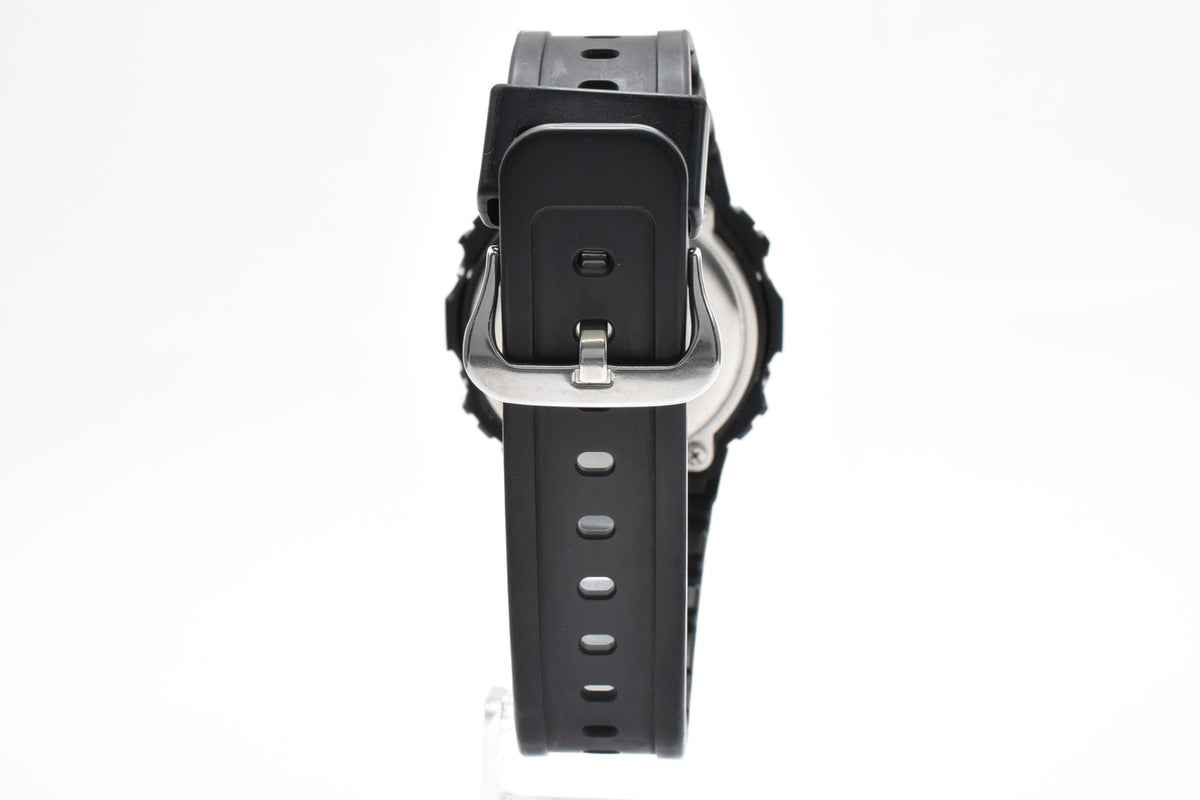 CASIO カシオ G-SHOCK ジーショック DW-5600UE メンズ クォーツ デジタル 腕時計 ブラック液晶 スクエア 樹脂ケース レジンベルト 41mm 2020年代 箱 説明書 保証書類付