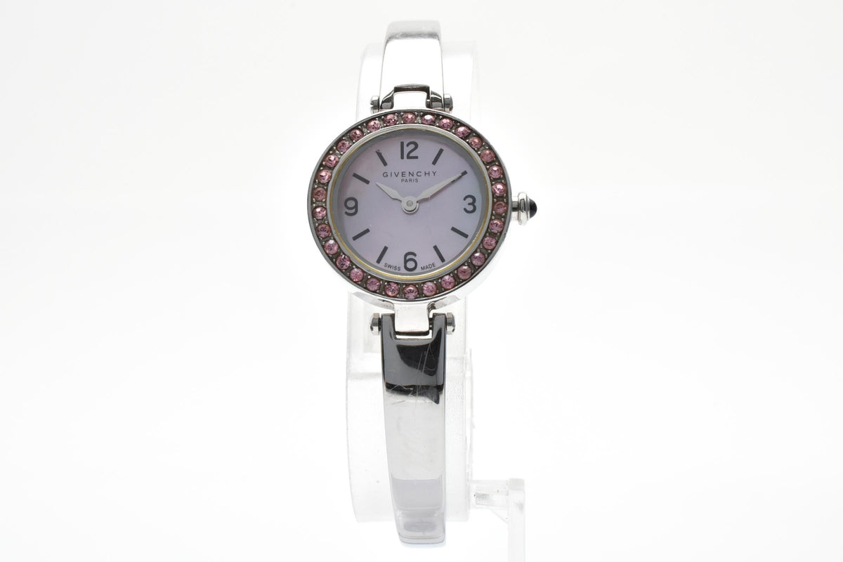 GIVENCHY ジバンシィ CE607045 レディース クォーツ 腕時計 ピンク文字盤 アラビア数字 ストーン装飾 ステンレス バングル ブレスレット 21mm 2000年代
