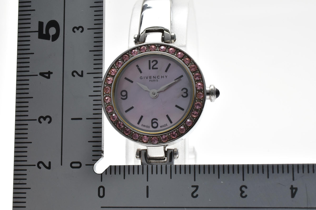 GIVENCHY ジバンシィ CE607045 レディース クォーツ 腕時計 ピンク文字盤 アラビア数字 ストーン装飾 ステンレス バングル ブレスレット 21mm 2000年代