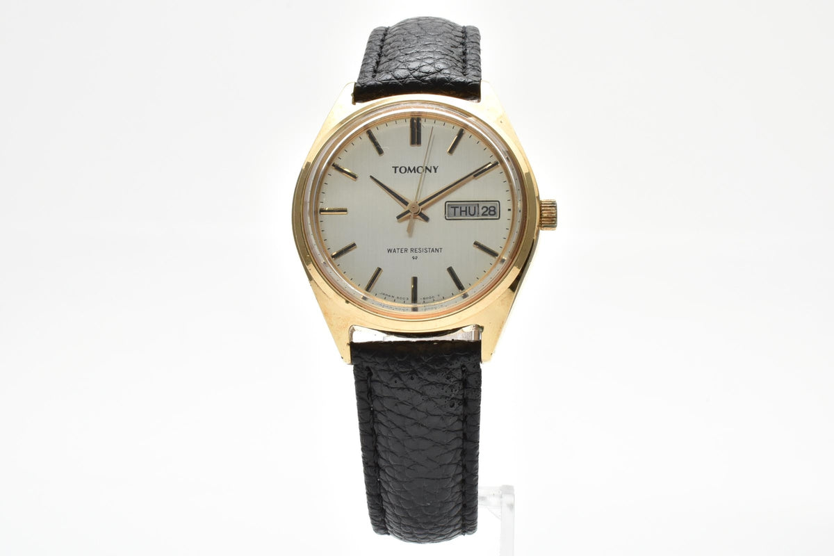 SEIKO セイコー Tomony トモニー 5000-8010 メンズ 手巻き 腕時計 ゴールド文字盤 デイデイト ステンレス ブラック レザーストラップ 35mm 1970年代 ヴィンテージ