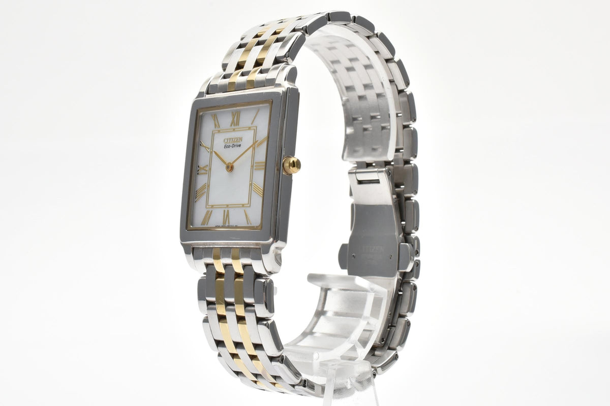 CITIZEN シチズン Stiletto スティレット G820-T004300 メンズ エコドライブ ソーラー 腕時計 ホワイト文字盤 ローマ数字 2針 ステンレス ゴールドプレート 27mm 2000年代