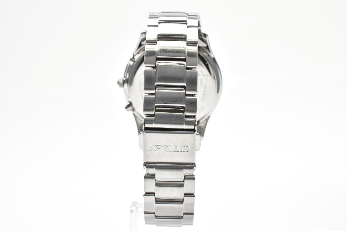 CITIZEN シチズン コレクション H415-S112907 メンズ エコドライブ 電波ソーラー 腕時計 ブラック文字盤 ローマ数字 デイト ステンレス ブレスレット 36.6mm 2010年代