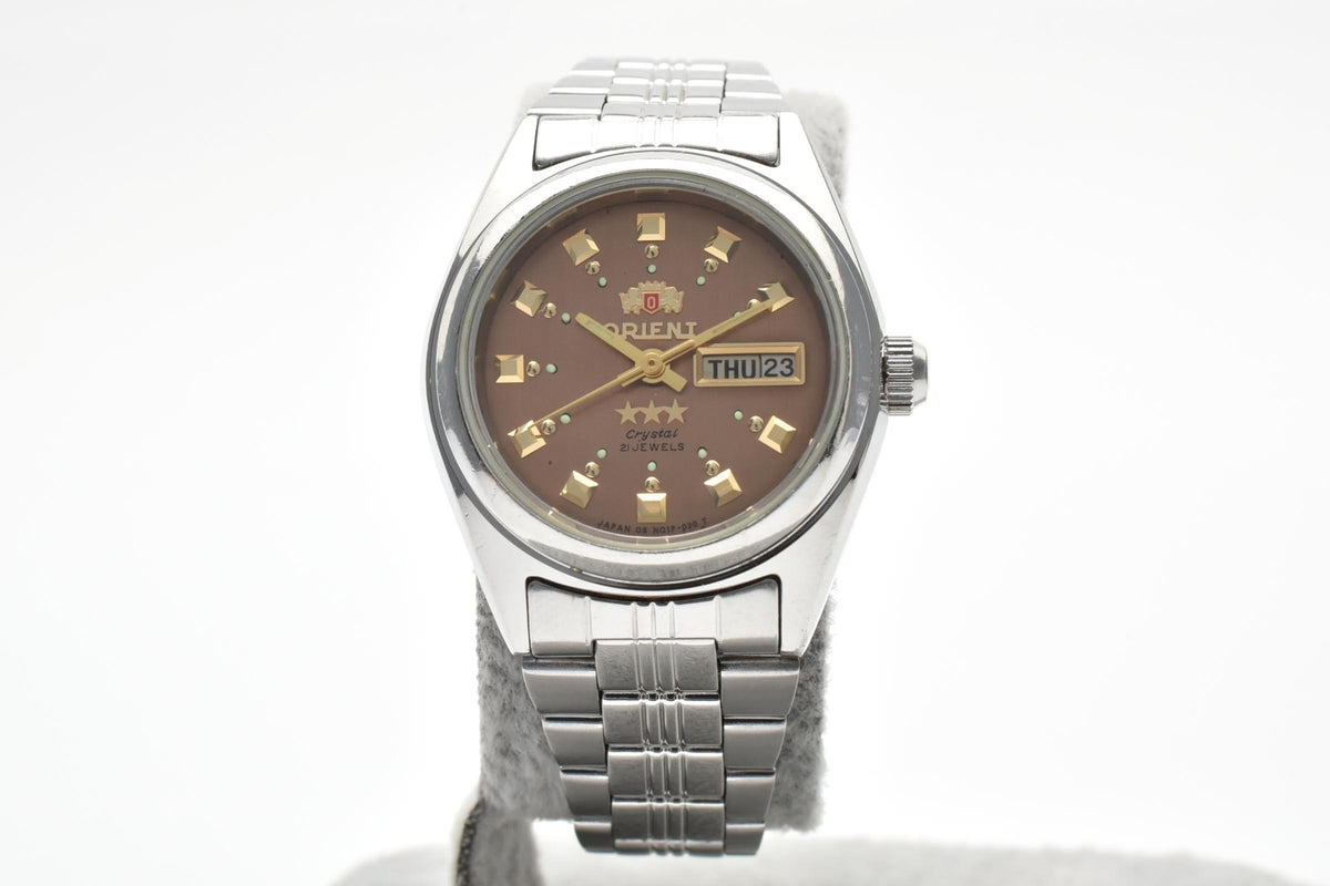 ORIENT オリエント Three Star スリースター 90s vintage NQ1P-Q0 レディース 自動巻き 腕時計 ブロンズ文字盤 デイデイト 3針 ステンレス ブレスレット 25.5mm 1990年代 ヴィンテージ