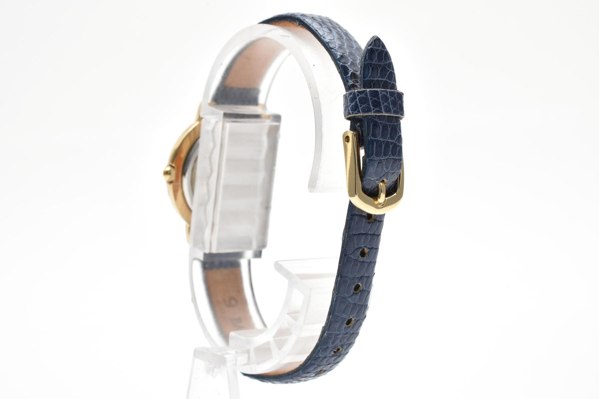 Yves Saint Laurent イヴサンローラン YSLロゴ 90s vintage カサンドラ 2200-229789 レディース クォーツ 腕時計 ホワイト文字盤 ローマ数字 ゴールドカラー ステンレスケース 1990年 ヴィンテージ