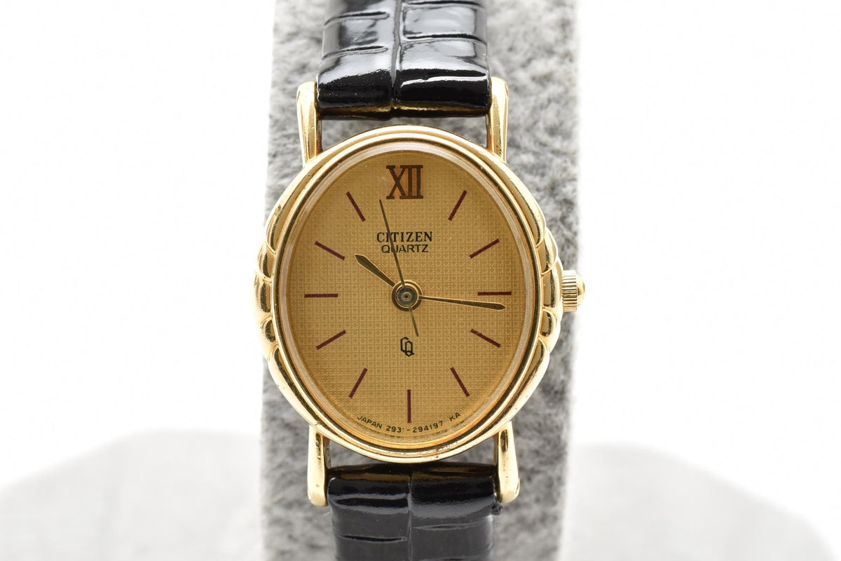CITIZEN シチズン 2931-292758 80s vintage レディース クォーツ 腕時計 ゴールド文字盤 ローマ数字 ステンレスケース ブラック レザーストラップ 17.7mm 1980年代 ヴィンテージ