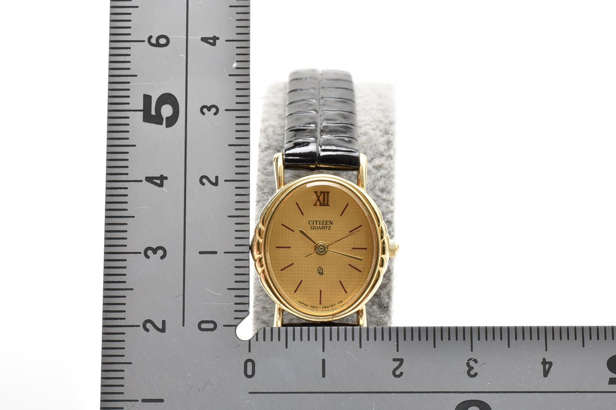 CITIZEN シチズン 2931-292758 80s vintage レディース クォーツ 腕時計 ゴールド文字盤 ローマ数字 ステンレスケース ブラック レザーストラップ 17.7mm 1980年代 ヴィンテージ