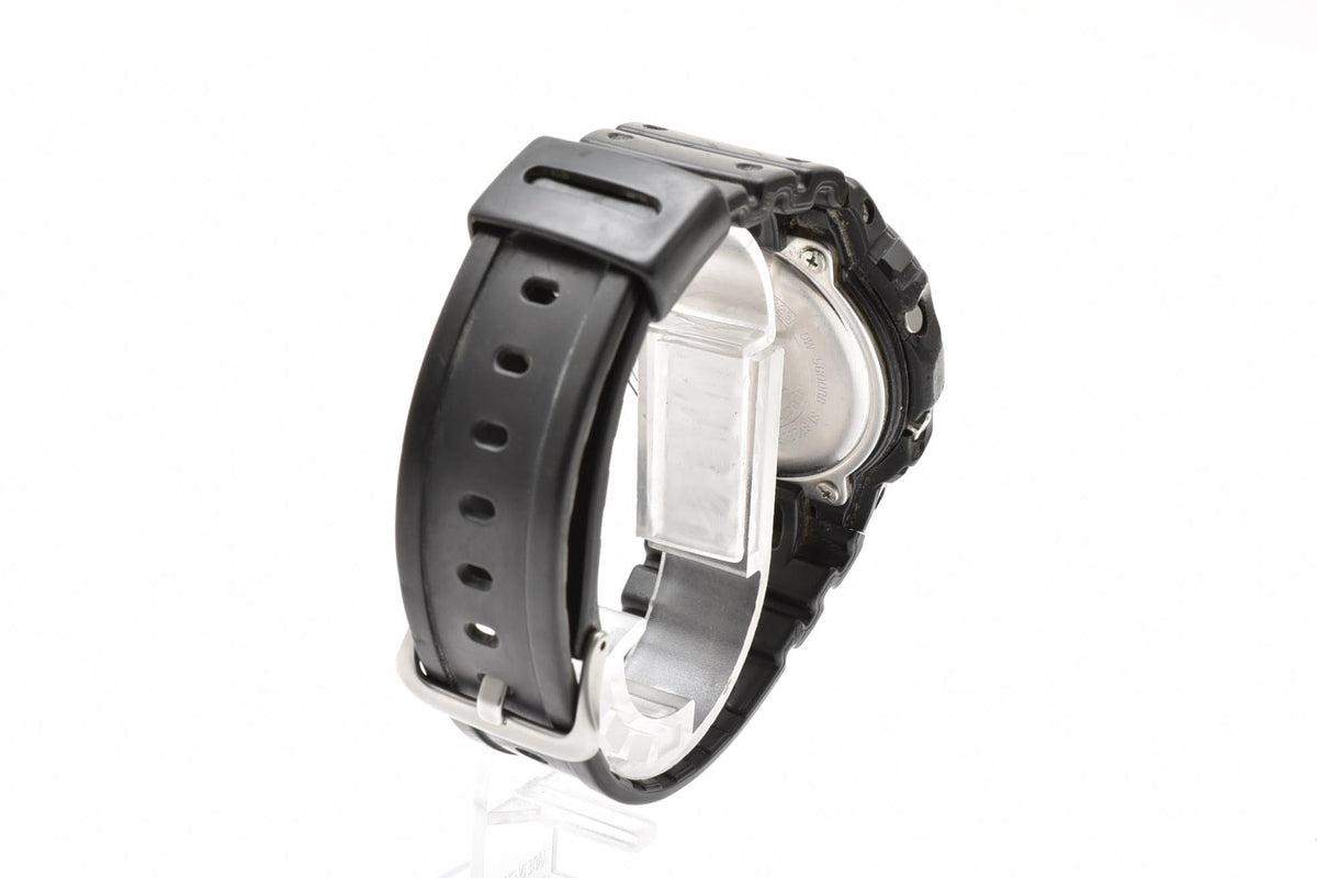CASIO カシオ G-SHOCK ジーショック DW-5600BB メンズ クォーツ デジタル 腕時計 ブラック スクエア 樹脂 レジンストラップ 42.5mm 2010年代