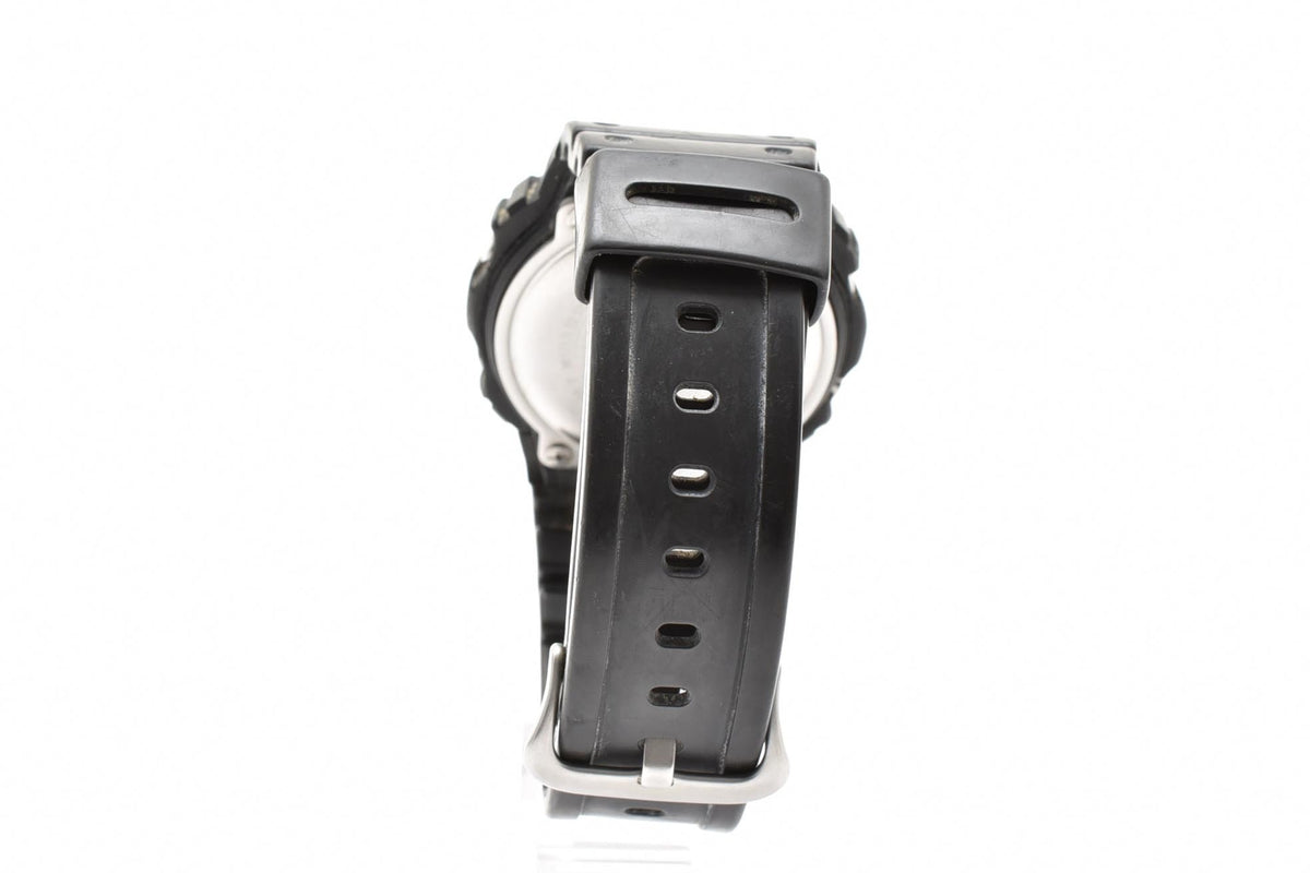 CASIO カシオ G-SHOCK ジーショック DW-5600BB メンズ クォーツ デジタル 腕時計 ブラック スクエア 樹脂 レジンストラップ 42.5mm 2010年代