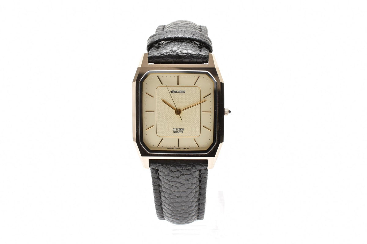 CITIZEN シチズン EXCEED エクシード 80s vintage 2730-273486 メンズ クォーツ 腕時計 ホワイト文字盤 3針 長方形 ステンレスケース レザーストラップ 27mm 1980年代 ヴィンテージ