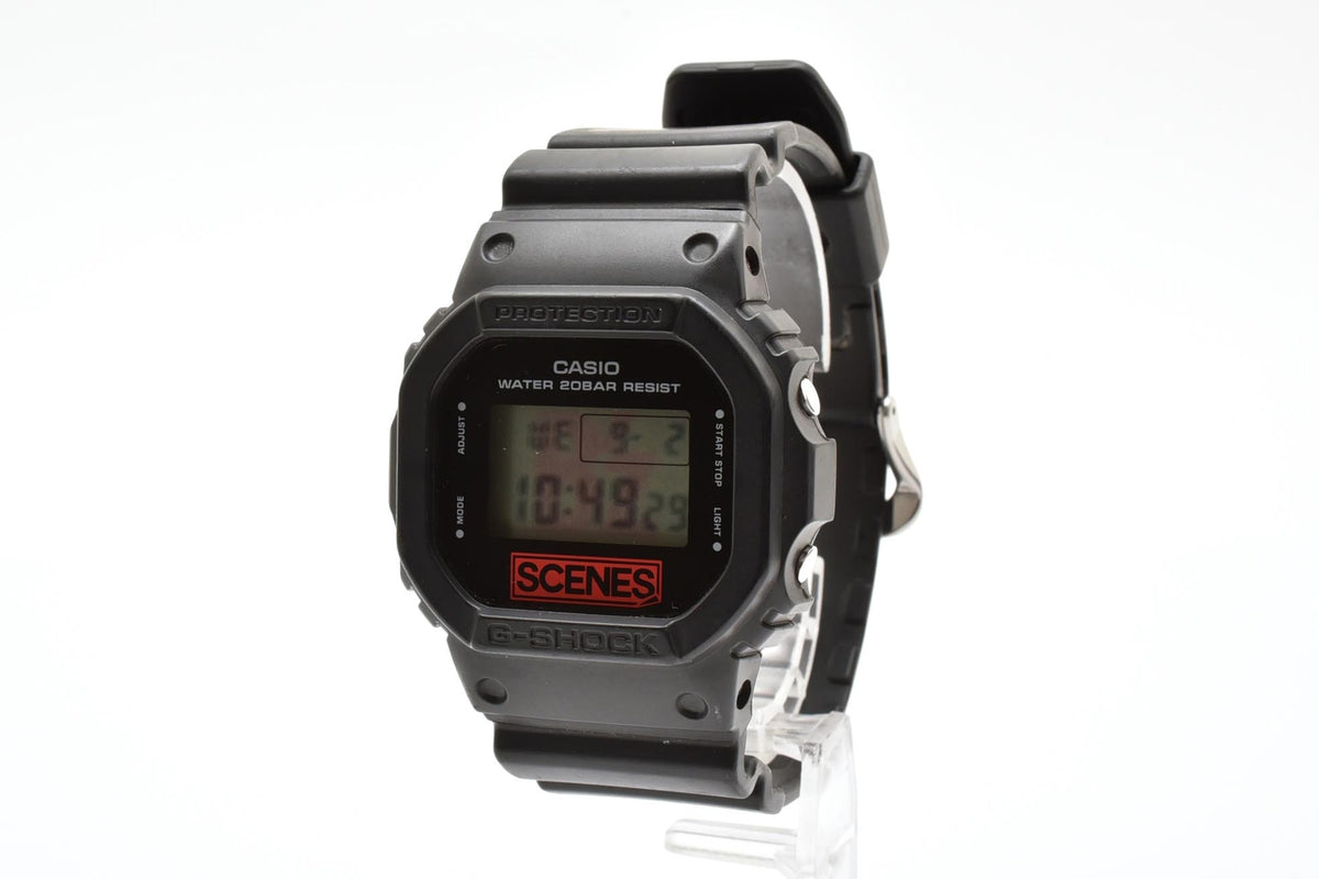 CASIO カシオ G-SHOCK DW-5600VT 30周年記念 SCENES メンズ クォーツ デジタル 腕時計 ブラック レッド 樹脂ケース レジンベルト 42.7mm 2010年代