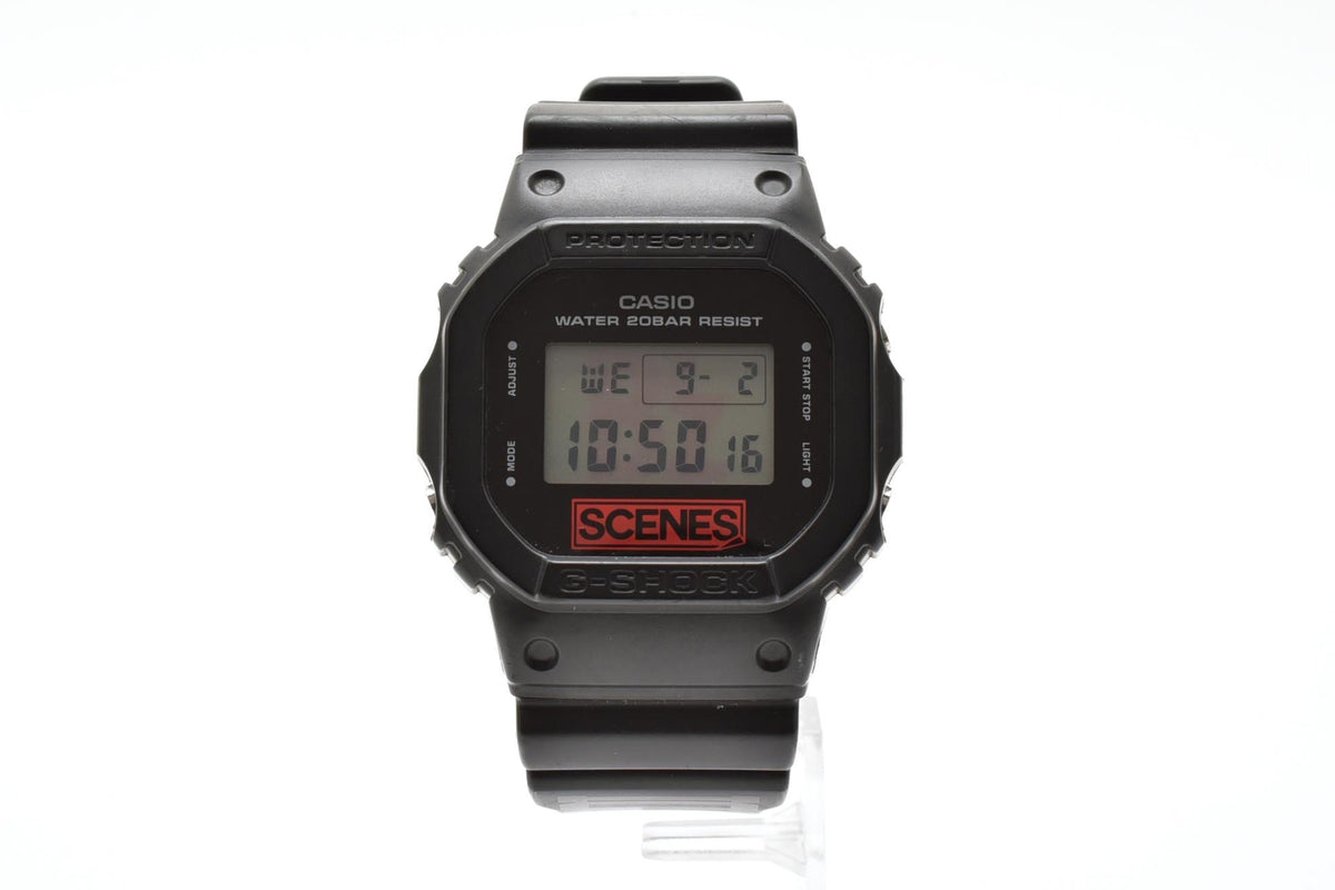 CASIO カシオ G-SHOCK DW-5600VT 30周年記念 SCENES メンズ クォーツ デジタル 腕時計 ブラック レッド 樹脂ケース レジンベルト 42.7mm 2010年代