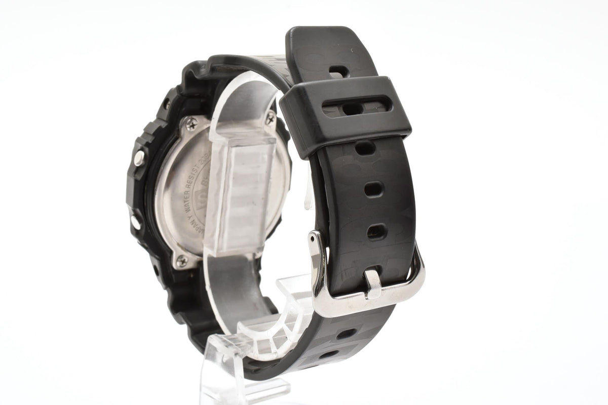 CASIO カシオ G-SHOCK DW-5600VT 30周年記念 SCENES メンズ クォーツ デジタル 腕時計 ブラック レッド 樹脂ケース レジンベルト 42.7mm 2010年代