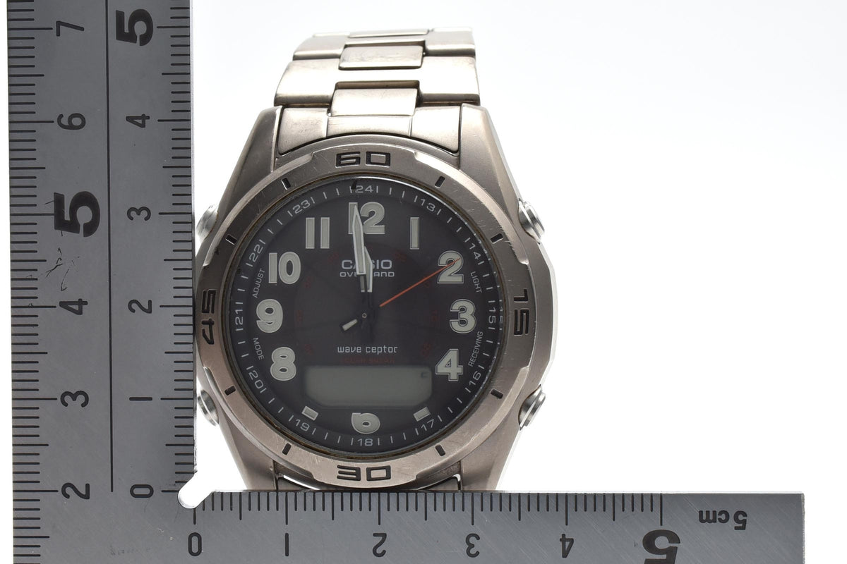 CASIO カシオ OAW-100 メンズ ソーラー 電波 腕時計 ブラック文字盤 アラビア数字 デイト チタンケース チタンブレスレット 38.9mm 2000年代