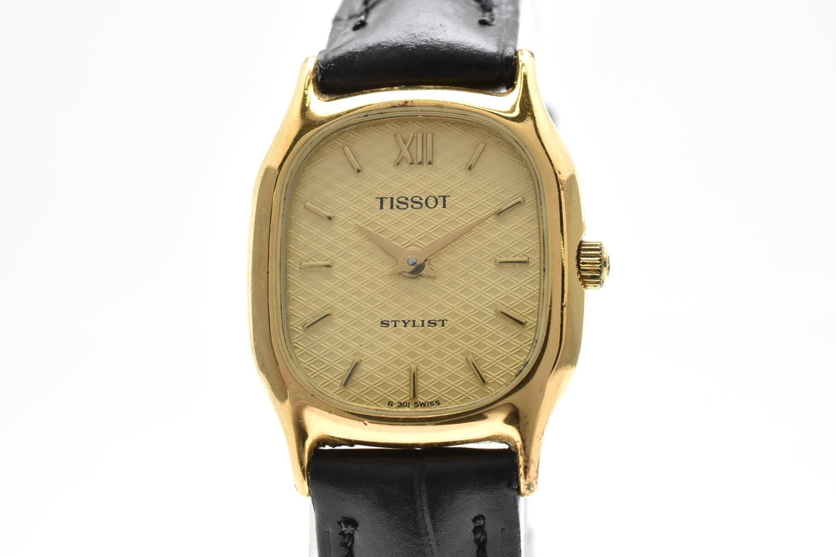 TISSOT ティソ R301 レディース クォーツ 腕時計 ゴールド文字盤 ローマ数字 角型 ステンレス レザーストラップ 18.8mm 1990年代 ヴィンテージ ドレスウォッチ