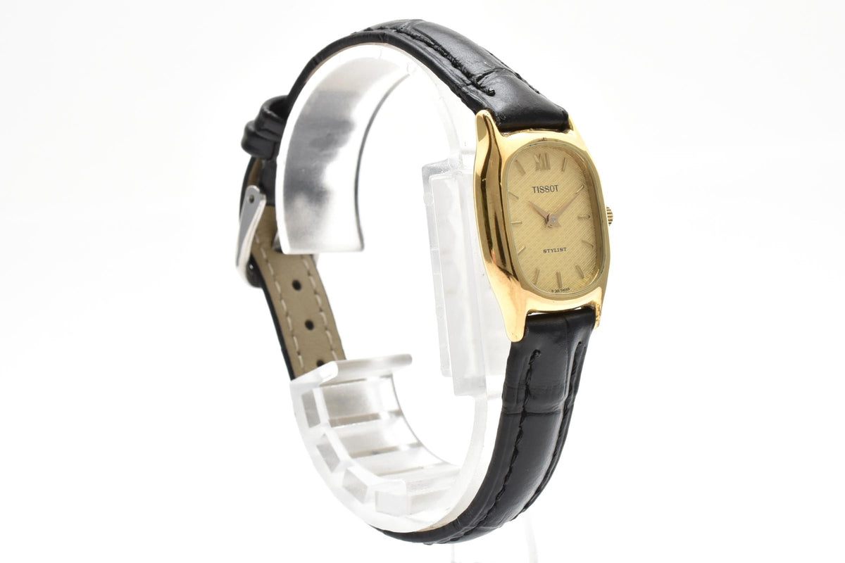 TISSOT ティソ R301 レディース クォーツ 腕時計 ゴールド文字盤 ローマ数字 角型 ステンレス レザーストラップ 18.8mm 1990年代 ヴィンテージ ドレスウォッチ