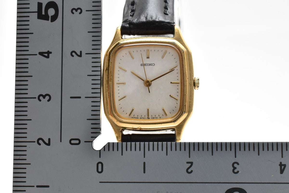 SEIKO セイコー 2P21-5300 レディース クォーツ 腕時計 ホワイト文字盤 2針 角型 ステンレス レザーストラップ 19mm 1980年代 ヴィンテージ ドレスウォッチ