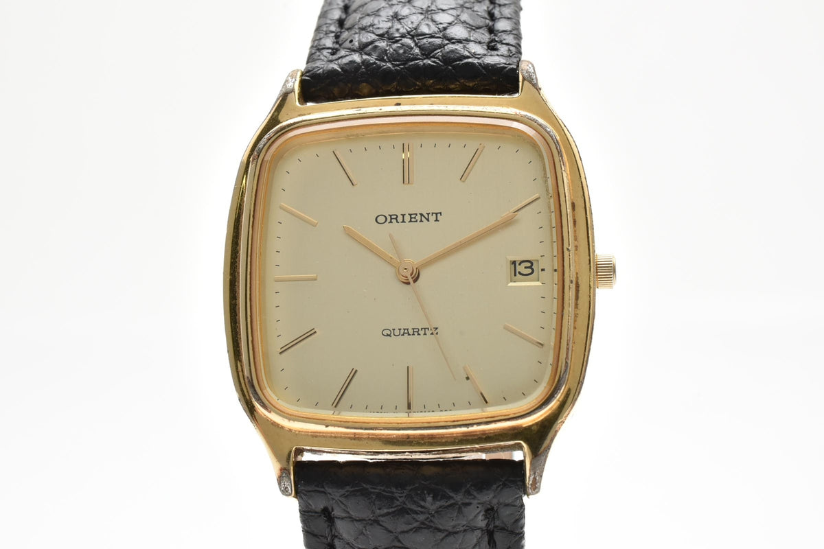 ORIENT オリエント G-587814P-20 CS メンズ クォーツ 腕時計 ゴールド文字盤 デイト 角型 ステンレス レザーストラップ 28mm 1980年代 ヴィンテージ ドレスウォッチ