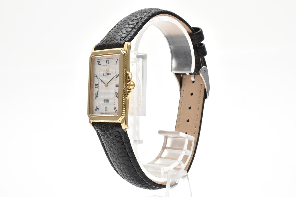 CITIZEN シチズン EXCEED エクシード 4420-E41308 メンズ クォーツ 腕時計 ホワイト文字盤 ローマ数字 角型 ゴールドカラー レザー 21.8mm 1980年代 ヴィンテージ
