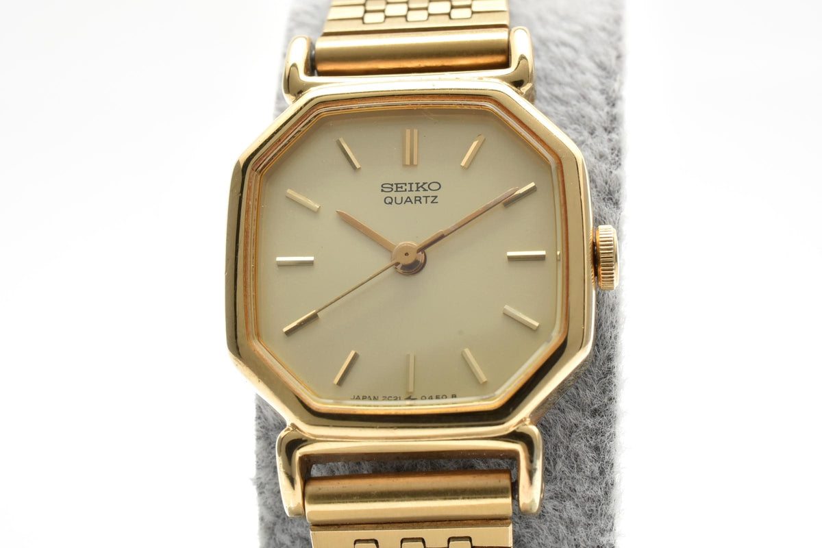 SEIKO セイコー 2C21-5170 レディース クォーツ 腕時計 ゴールド文字盤 2針 ステンレス 角型ケース ブレスレット 17.7mm 1980年代 ヴィンテージ ドレスウォッチ