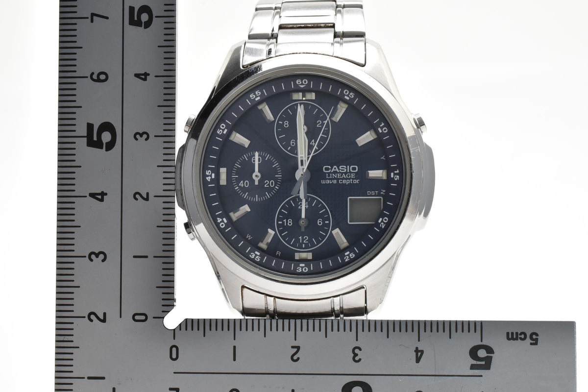 CASIO カシオ LINEAGE リニエージ LIW-500 メンズ ソーラー 電波 腕時計 ブルー文字盤 マルチファンクション デイト ステンレス ブレスレット 42.3mm 2000年代