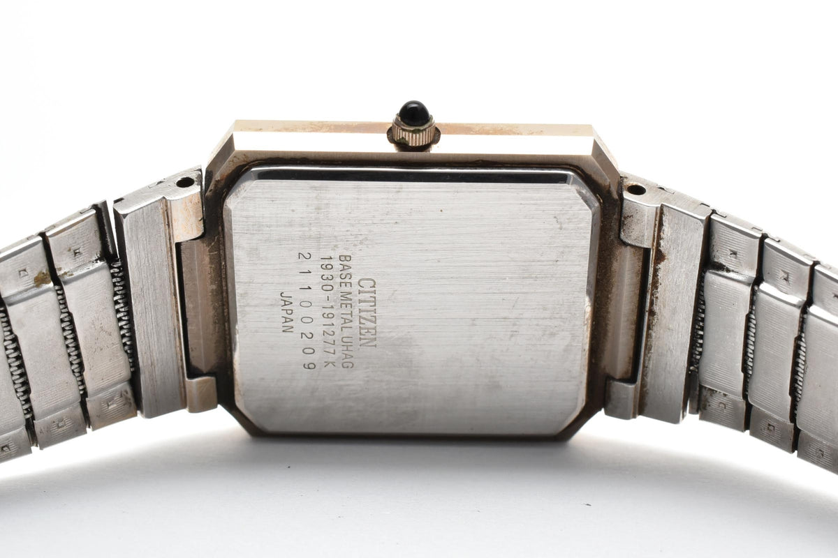 CITIZEN シチズン EXCEED エクシード 1930-191277 メンズ クォーツ 腕時計 ブラック文字盤 2針 長方形 スクエア ステンレス ブレスレット 25mm 1980年代 ヴィンテージ