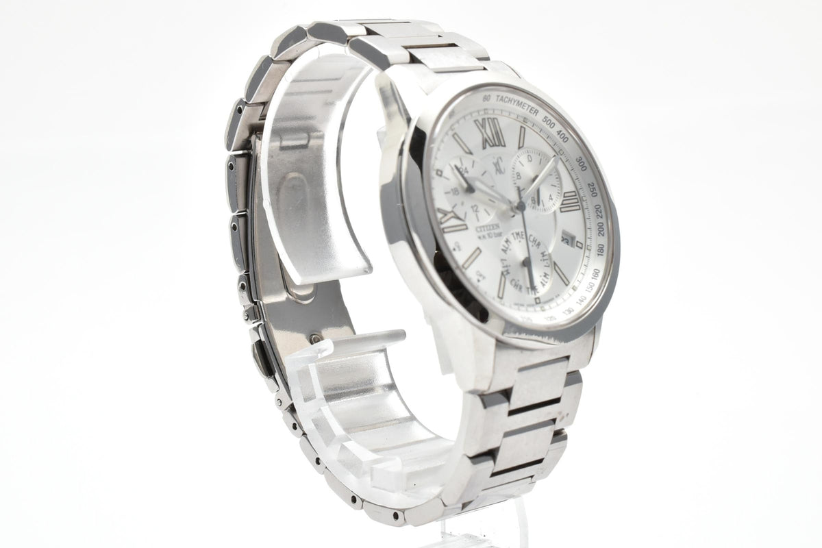 CITIZEN シチズン xC クロスシー A510-T002374 メンズ クォーツ 腕時計 ホワイト文字盤 クロノグラフ デイト マルチファンクション ステンレス ブレスレット 35mm 2000年代