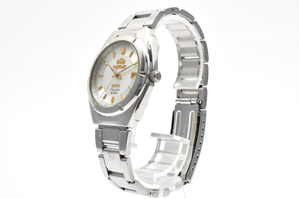 ORIENT オリエント Crystal クリスタル UN59-C1 メンズ クォーツ 腕時計 シルバー文字盤 デイト ゴールドインデックス ステンレス ブレスレット 35mm 1990年代 ヴィンテージ