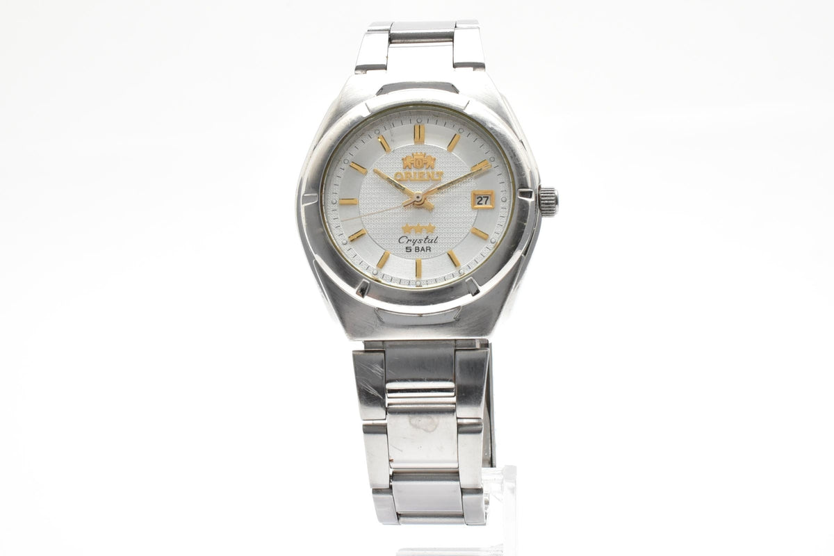 ORIENT オリエント Crystal クリスタル UN59-C1 メンズ クォーツ 腕時計 シルバー文字盤 デイト ゴールドインデックス ステンレス ブレスレット 35mm 1990年代 ヴィンテージ